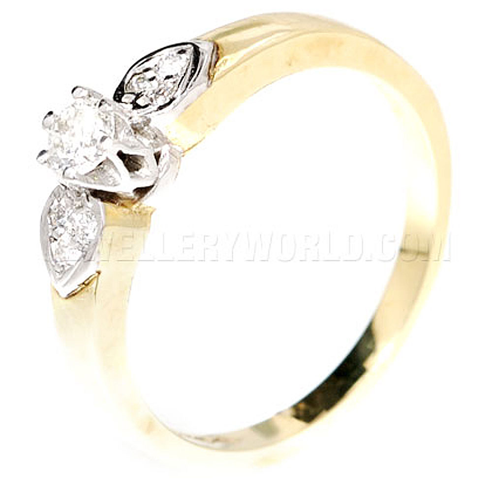 0.25ct Diamond 18ct Gold Solitaire with 3 Stone Shoulders - Jewellery World Online